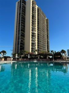 20379 W Country Club Dr APT 2133, Aventura, FL, 33180