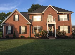 700 Plantation Dr, Hurricane, WV 25526