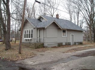 457 Division St, Benton Harbor, MI 49022