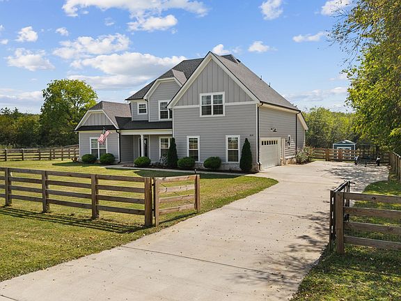 5th image of 3834 Holly Grove Rd