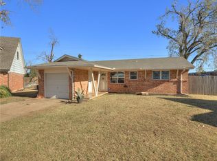 330 W Cedar Dr, Mustang, OK 73064