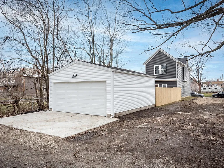 1022 E Rich St — Photo 25