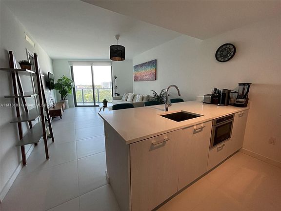 2nd image of 501 NE 31st St #710