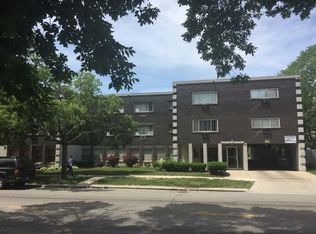 914 N Austin Blvd APT A6, Oak Park, IL