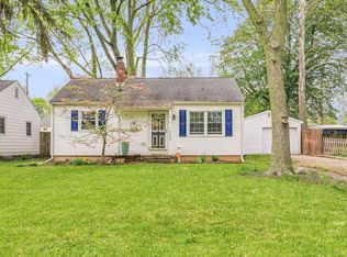 308 Hessel Blvd, Champaign, IL