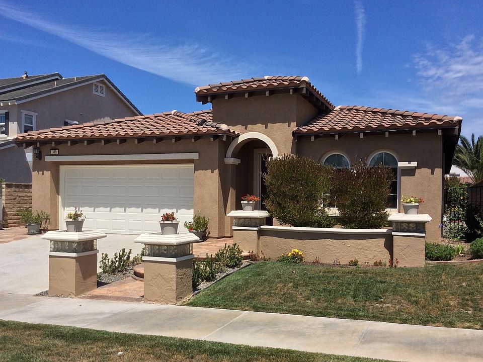 1st image of 319 Commons Park Dr