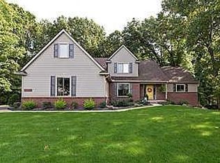 10693 S Splitstone, Pinckney, MI 48169