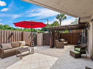 8097 Boca Rio Dr, Boca Raton, FL 33433