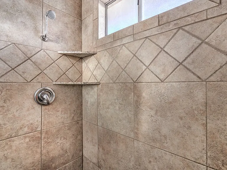 5198 Hibbetts Dr — Photo 20