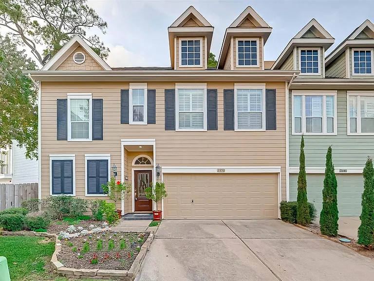 2650 Shady Acres Lndg — Photo 1