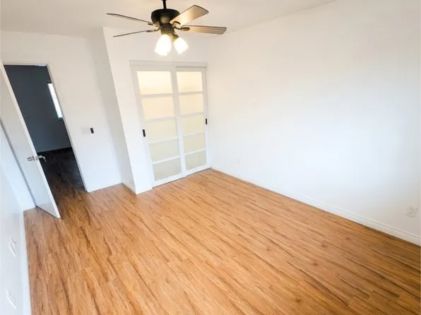 542 Suncup Cir, Hemet, CA 92543