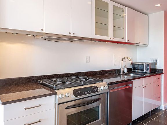 4th image of 6641 Wakefield Dr APT 814