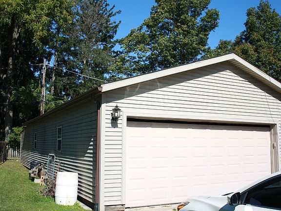 4th image of 3640 Bass Rd