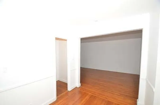 Rented by Buchbinder & Warren | media 3