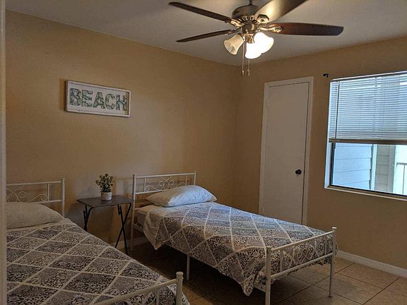5th image of 3028 Parkway Blvd APT 201