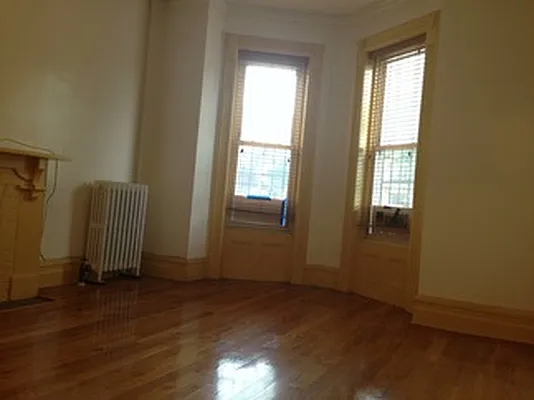 Rented by Rapid Williamsburg Inc. | media 25