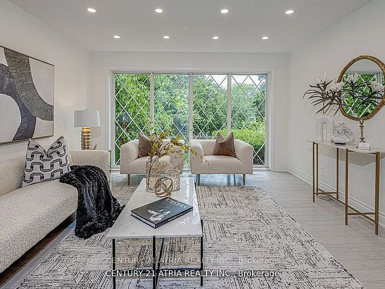 18 Hester Ct — Photo 4