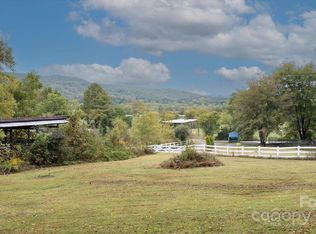 44 Quiet Pond Ln, Pisgah Forest, NC 28768