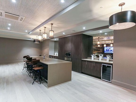 4th image of 206 N 16th St #3XX