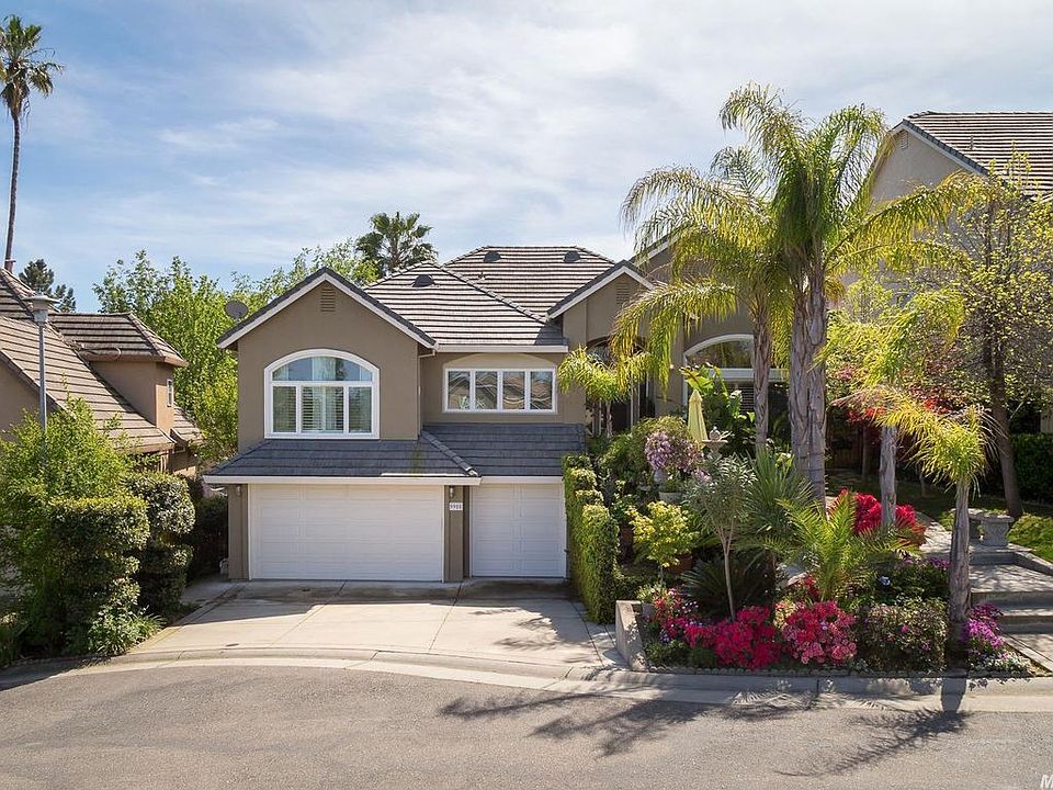 1st image of 9908 Portofino Oak Ln