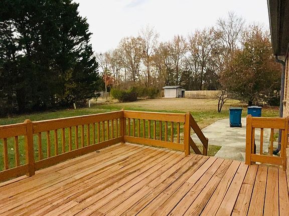 2nd image of 3202 Stonypointe Dr