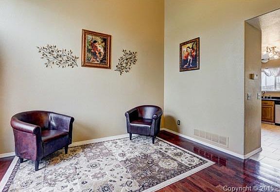 Living room - lots of natural light!