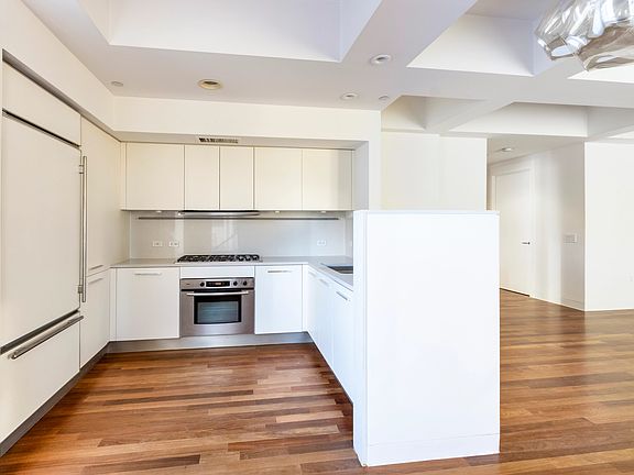 4th image of 225 Lafayette St APT 7C