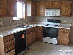 2nd image of 5704 S John Ave