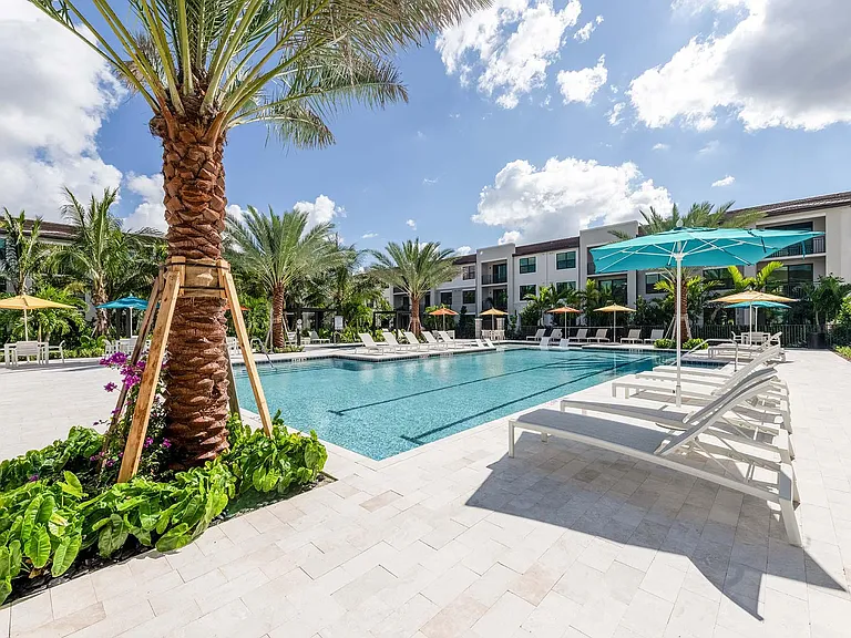 Mosaic Palms Apartments — Photo 27