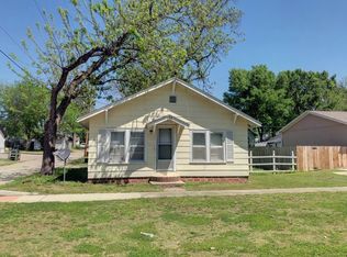 308 W Poplar St, Independence, KS 67301