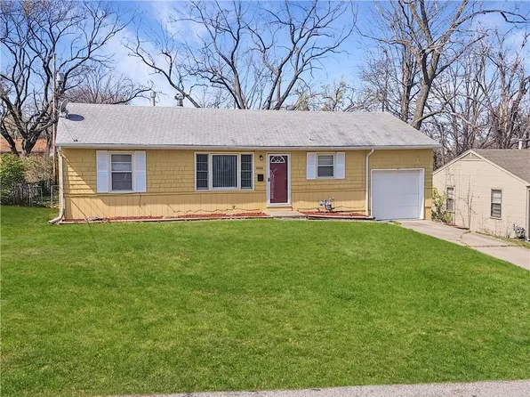 10006 Oakley Ave, Kansas City, MO 64137