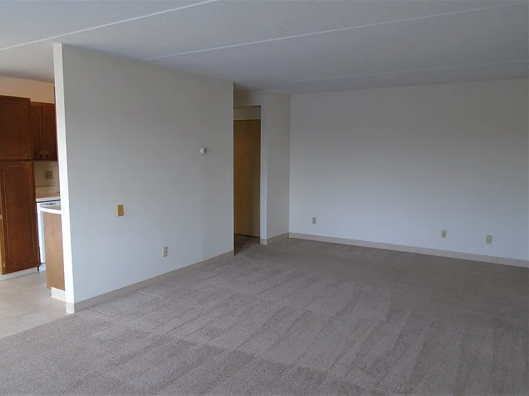 John Snell Apartments — Photo 13
