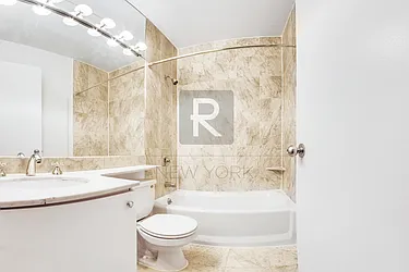 Rented by R New York