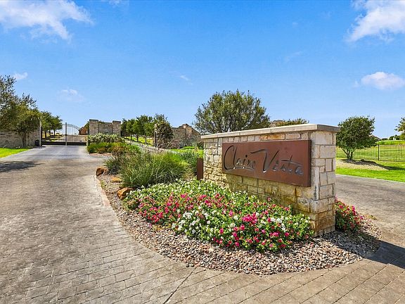 2nd image of 196 Bearclaw Cir