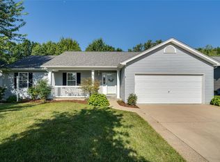 1781 Fairview Farms Cir, Wentzville, MO 63385