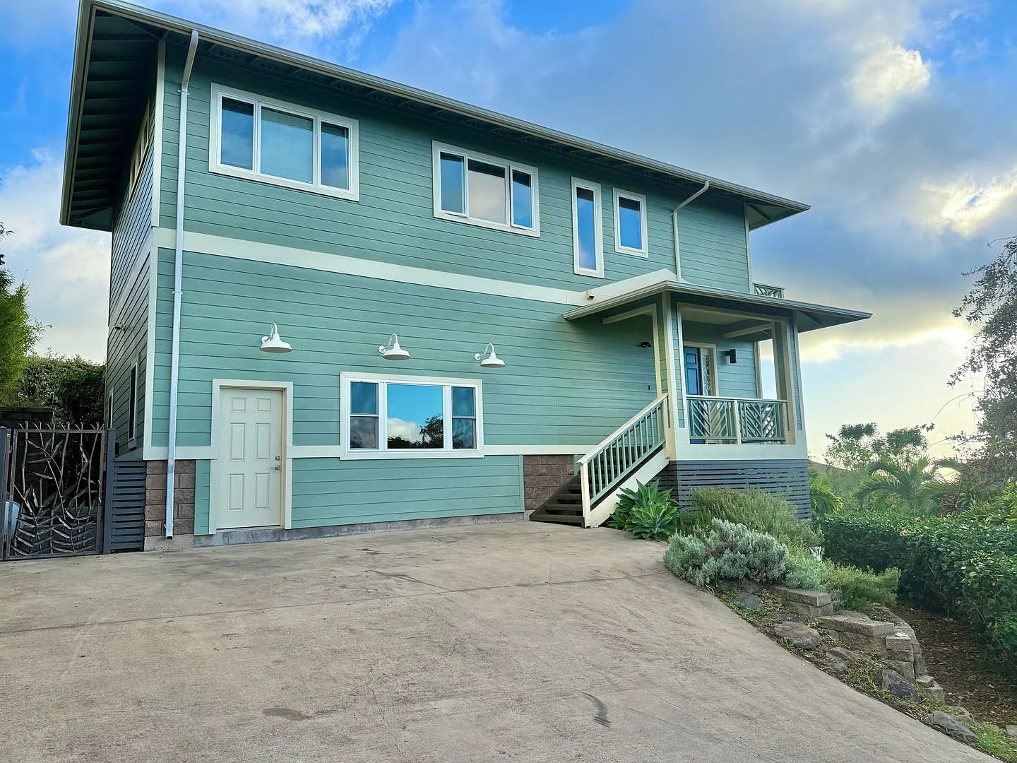 Luxurious 3 Bedroom / 2.5 Bathroom for Rent in Kula Kai! — Photo 3