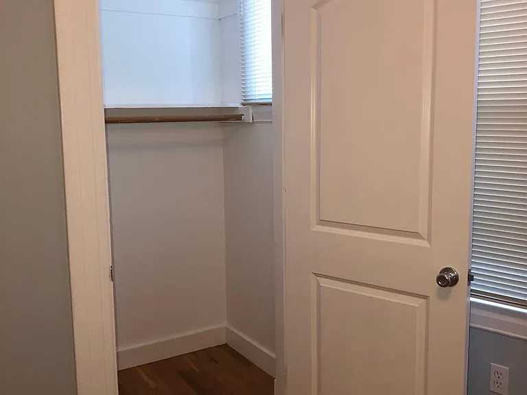 1142 Jackson St #6 — Photo 8