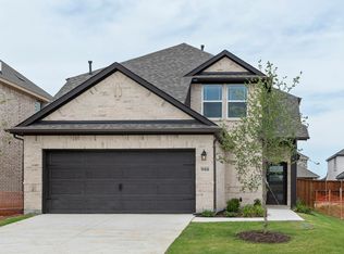 900 Collegiate Dr, Little Elm, TX 75068