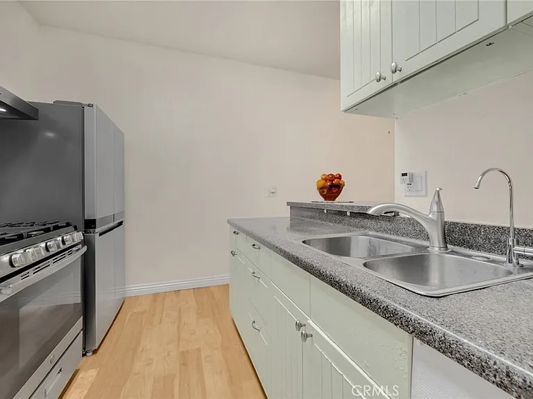 2630 Andover Ave #4B — Photo 22