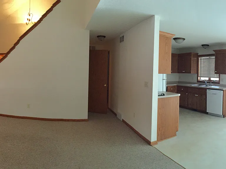 531 Timberline Dr — Photo 10
