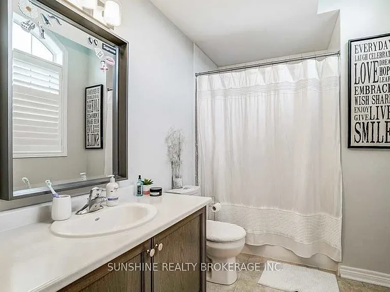 27 Foxberry Rd — Photo 10