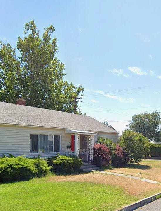 1st image of 1402 Haupt Ave #1402