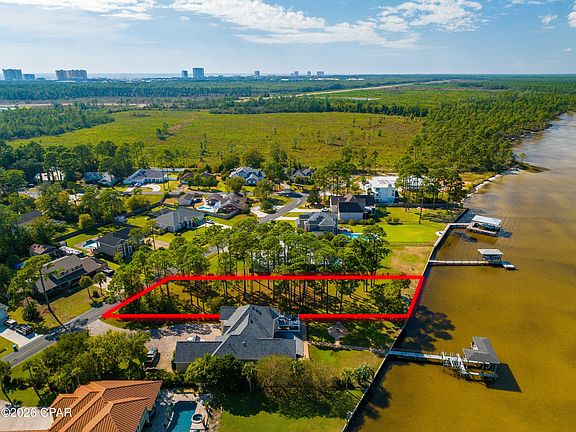 4th image of 306 Moonlight Bay Dr
