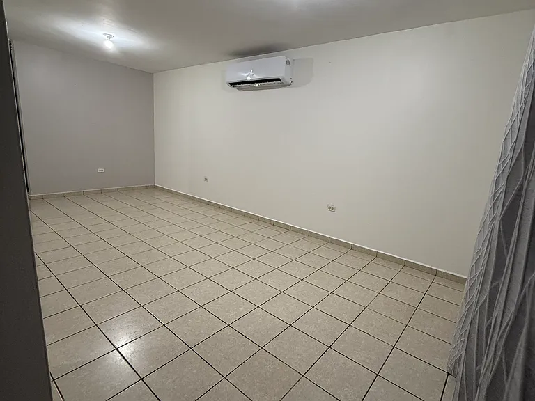 892 Calle Los Robles #M24 — Photo 10