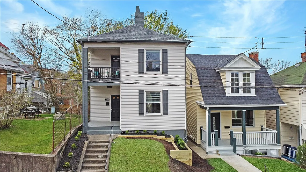 354 Albert St photo 1