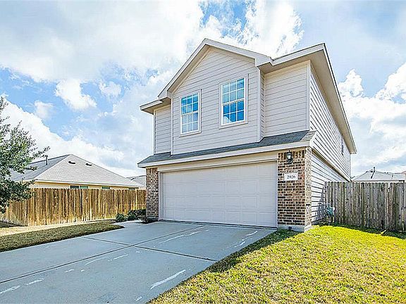 5th image of 2926 Chaplin Place Dr
