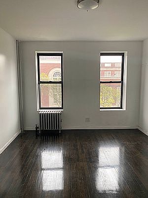 1st image of 295 Pleasant Ave APT 4S