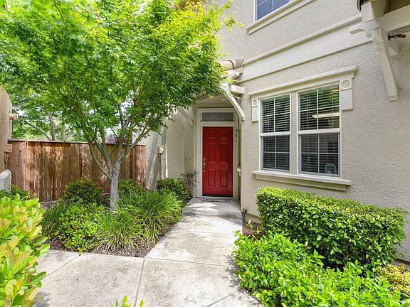 3rd image of 931 Marvin Gardens Way #16