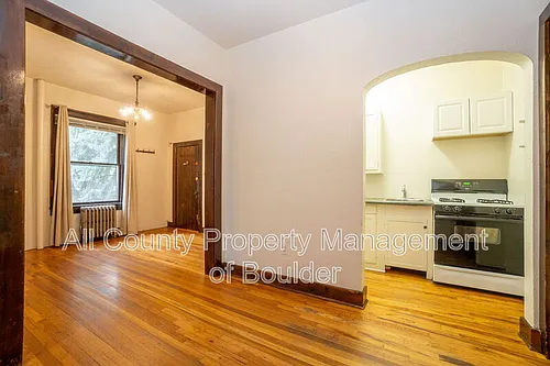 2408 8th St #1 Photo 1