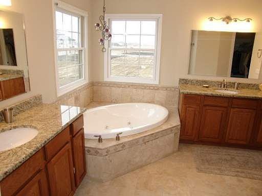 5th image of 25532 W Prairiewood Ln